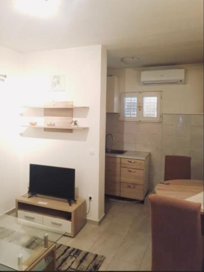 Apartmani Veronika Sukošan Buitenkant foto
