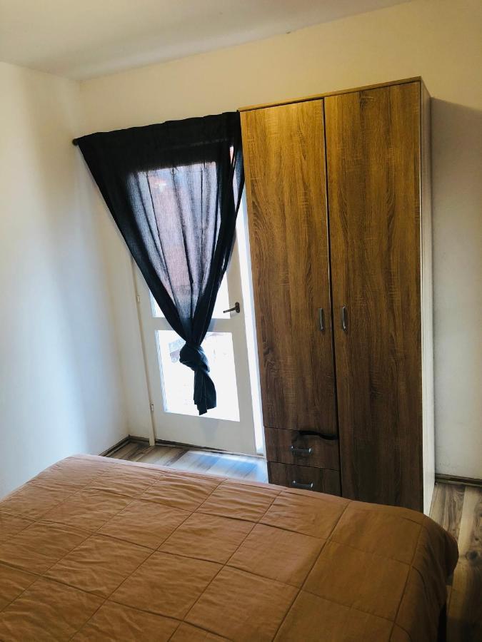 Apartmani Veronika Sukošan Buitenkant foto